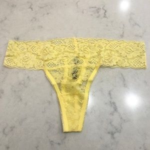 NWOT 3 for $30!! yellow lace low rise thong